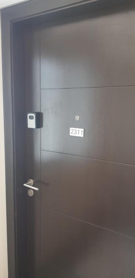 Nice Corner Ayala 1 Bedroom Condo At Heart Of Davao City With Hi Speed Wi Fi Internet Екстериор снимка