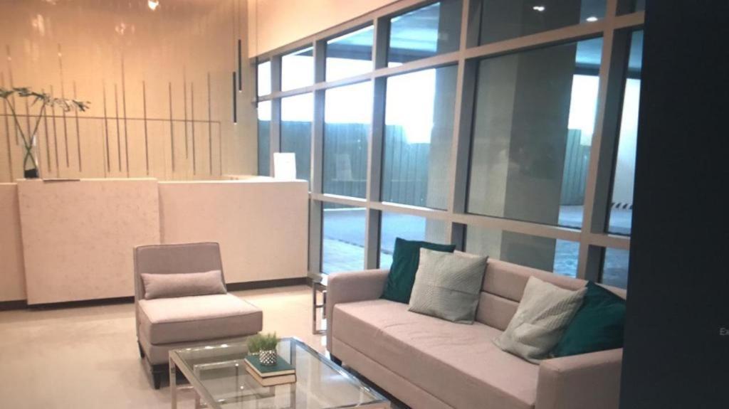 Nice Corner Ayala 1 Bedroom Condo At Heart Of Davao City With Hi Speed Wi Fi Internet Екстериор снимка