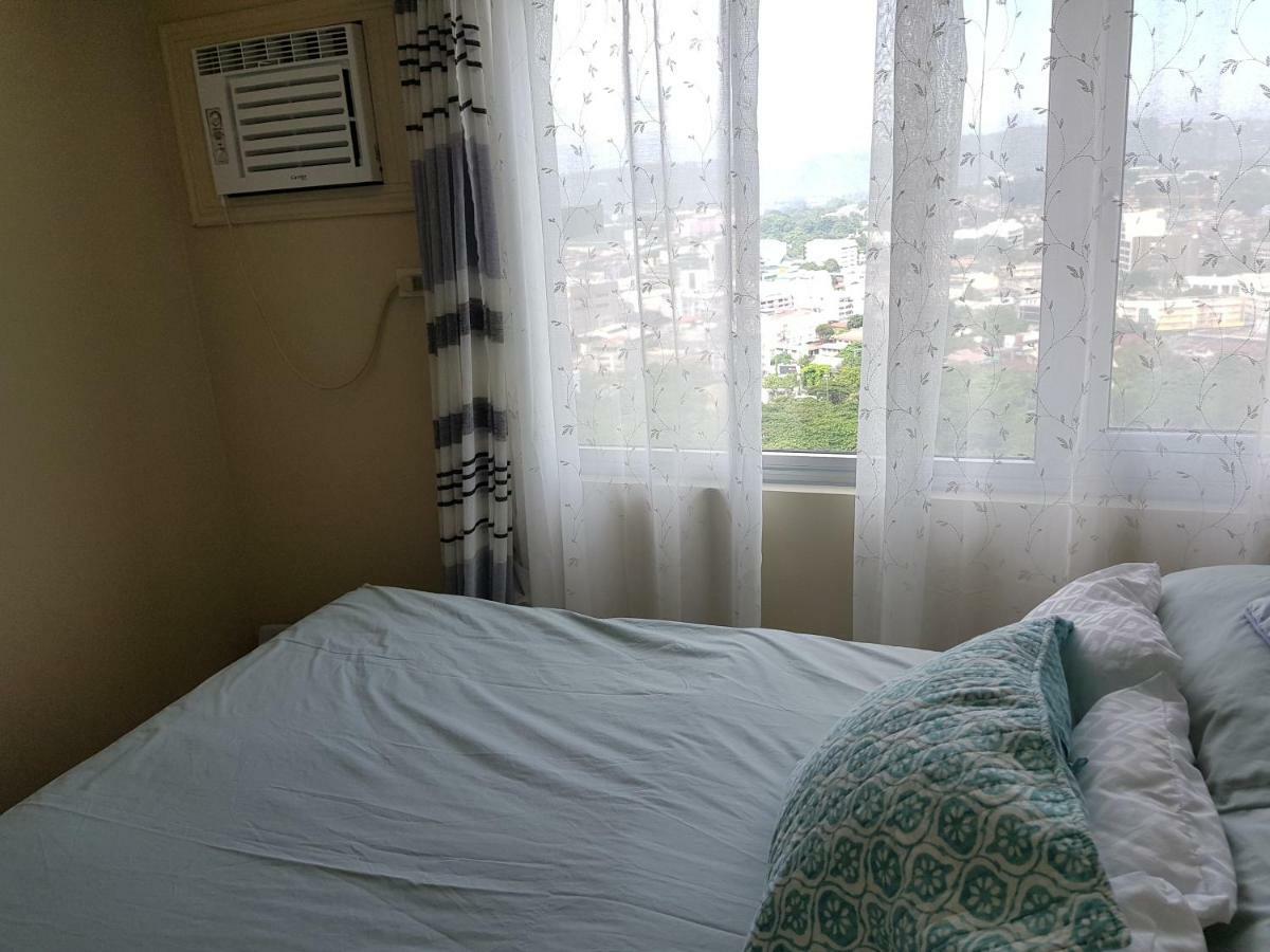 Nice Corner Ayala 1 Bedroom Condo At Heart Of Davao City With Hi Speed Wi Fi Internet Екстериор снимка