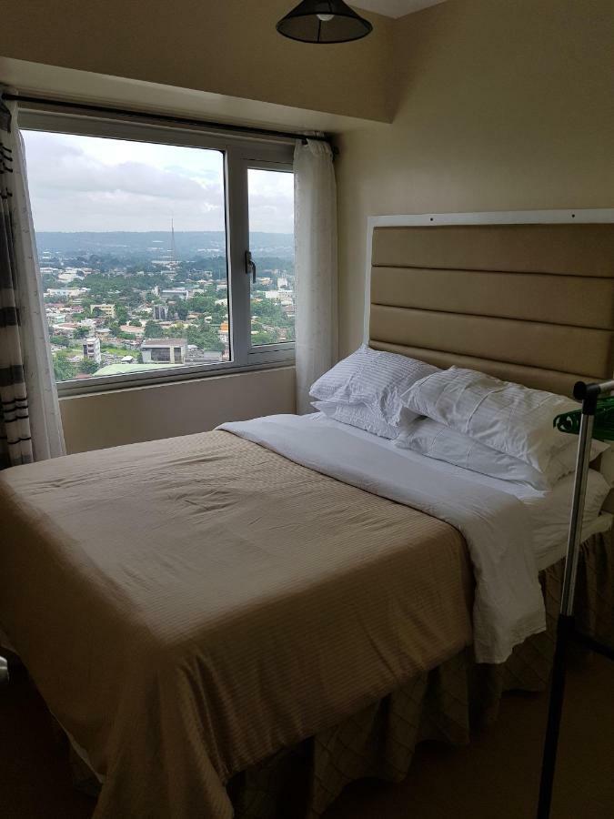 Nice Corner Ayala 1 Bedroom Condo At Heart Of Davao City With Hi Speed Wi Fi Internet Екстериор снимка