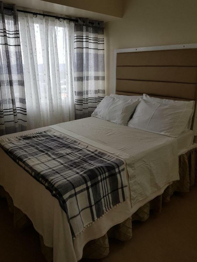 Nice Corner Ayala 1 Bedroom Condo At Heart Of Davao City With Hi Speed Wi Fi Internet Екстериор снимка