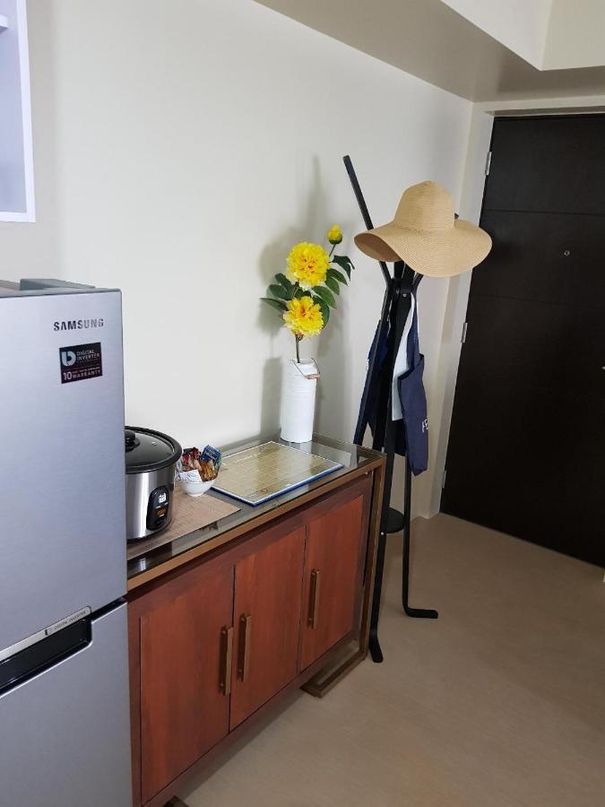 Nice Corner Ayala 1 Bedroom Condo At Heart Of Davao City With Hi Speed Wi Fi Internet Екстериор снимка